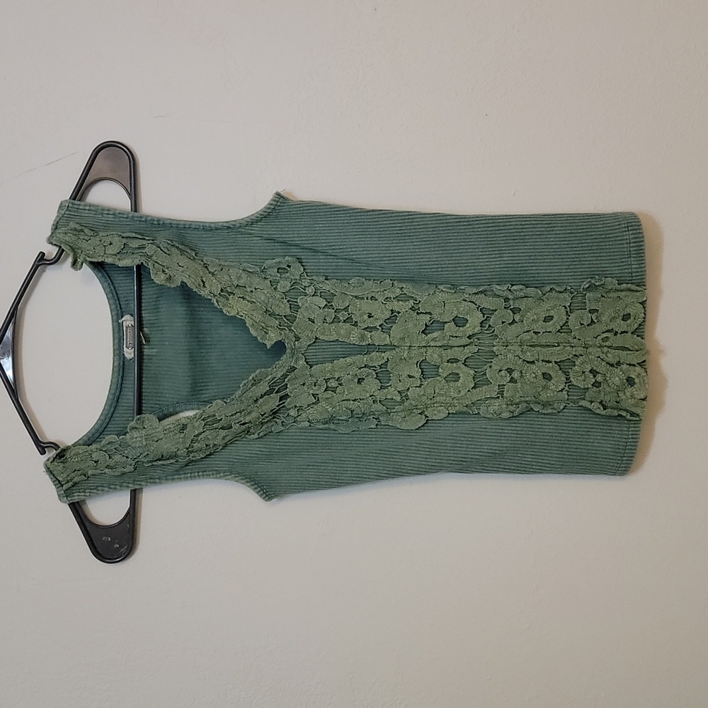 Gimmicks tank size small